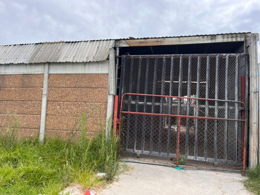 1 Bedroom Property for Sale in Wesbank Western Cape